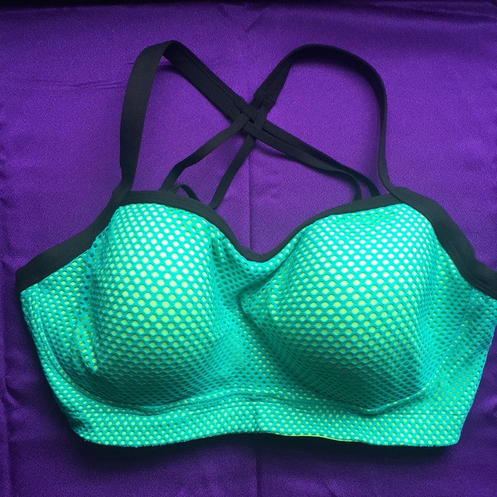VSX Sport Bra! 36DD